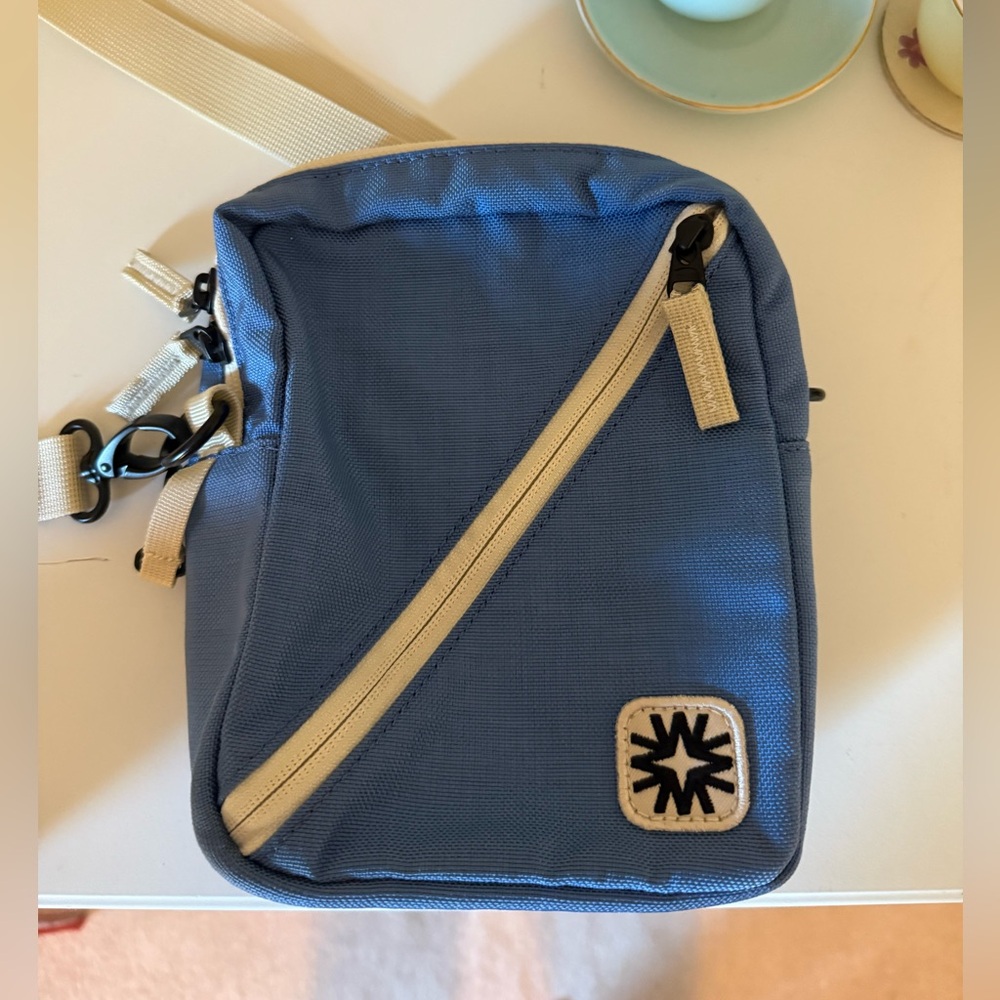Walker Goods River mini bag